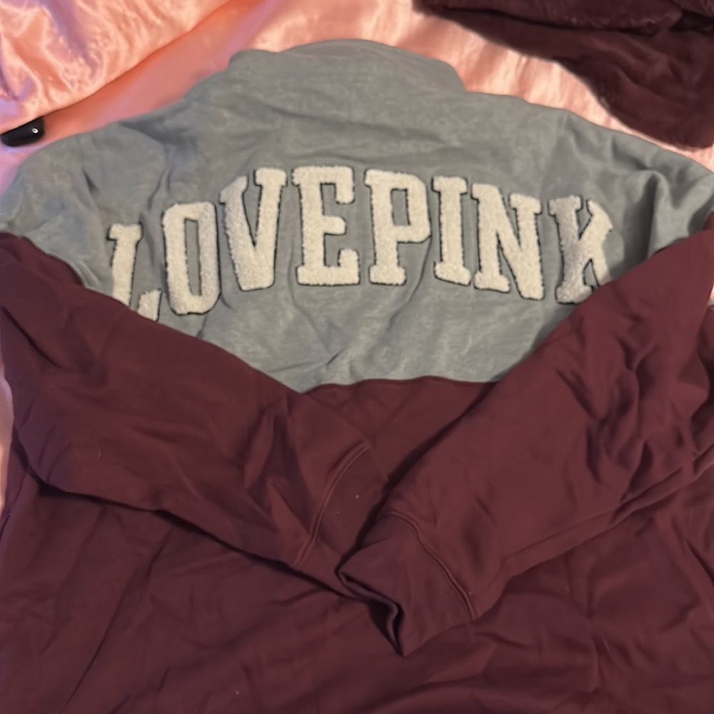 Pink pullover - Picture 2 of 3